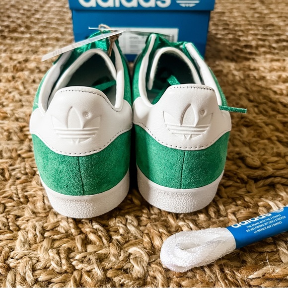 NWT Adidas Gazelle 85 Originals Sneakers Semi Court Green Size Men 6.5/Women 7.5 - Picture 12 of 16